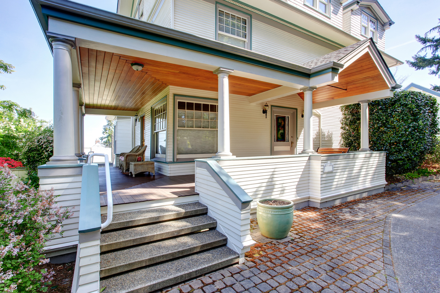 Iola Property Management